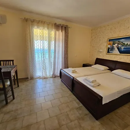 Апартаменты Seaside With Stunning Views Глифада
