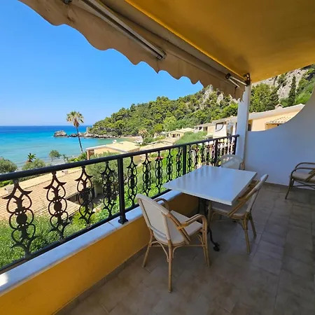 Seaside With Stunning Views Апартаменты Глифада